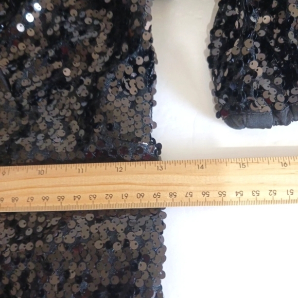 KARL LAGERFELD NWT Black Sequin Cocktail Mini Dress Size 0 Party NYE Night Out - Picture 13 of 15